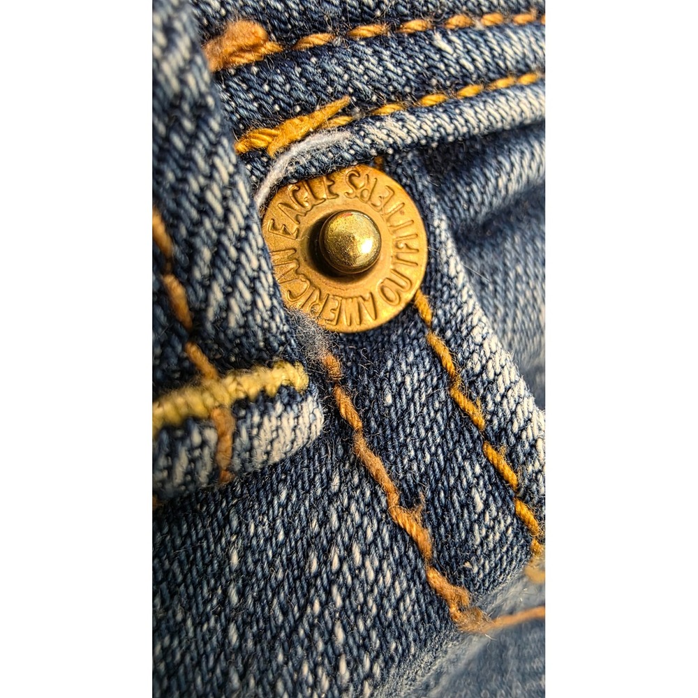 American Eagle Super Stretch Kick Bootcut Jeans Blue Wash Size 8 Long - Picture 9 of 13